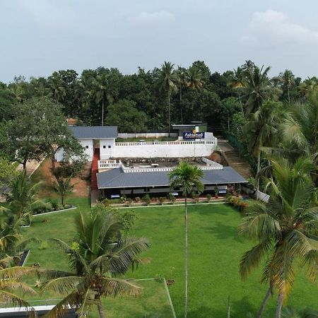 Ashtamudi Lake Garden Resorts 科兰 外观 照片