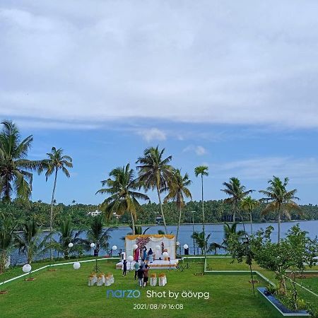 Ashtamudi Lake Garden Resorts 科兰 外观 照片
