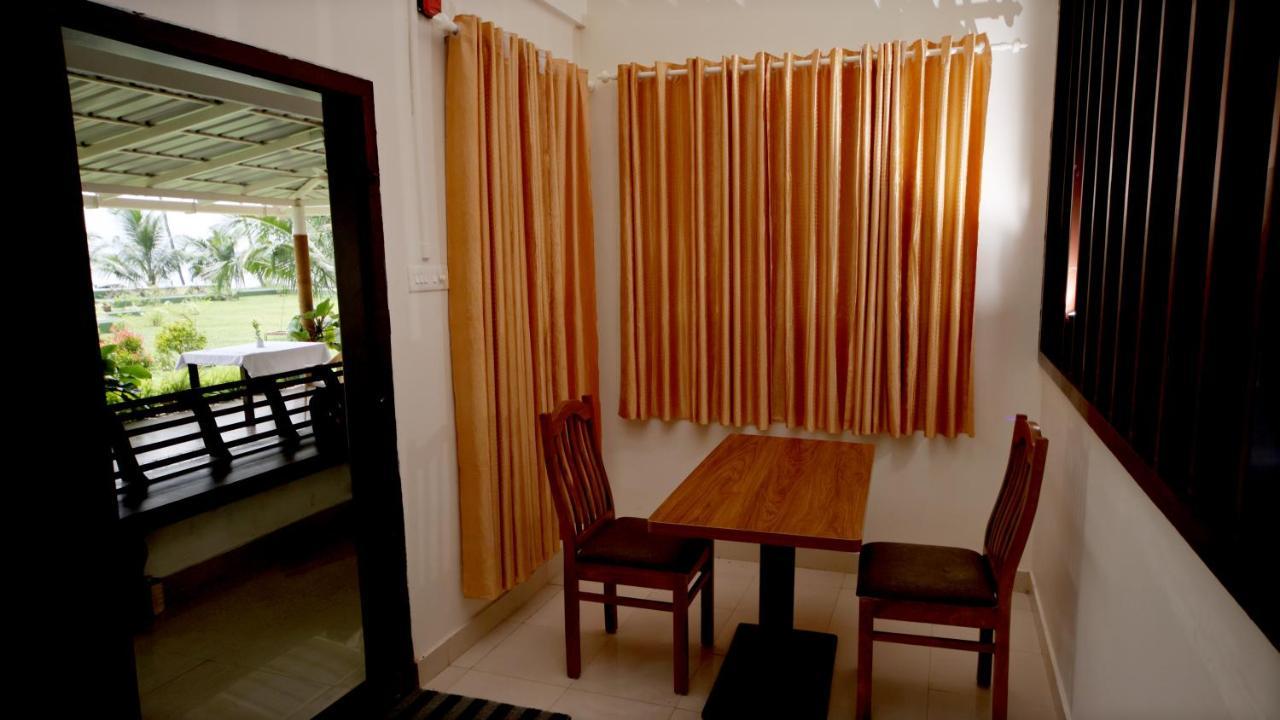 Ashtamudi Lake Garden Resorts 科兰 外观 照片